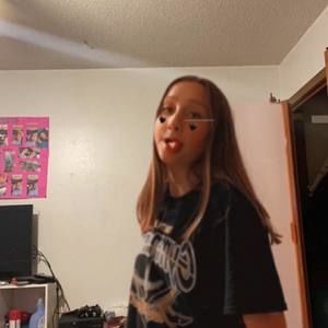 Meet your Posher, Vanessa